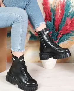 نیم بوت چرم زنانه ds01119