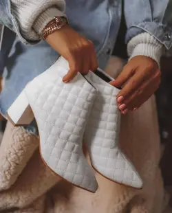 کفش بوت شنل دوزی چرم زنانهds00669