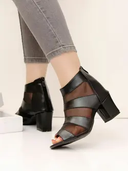 کفش چرم مجلسی پاشنه دار زنانهds00477