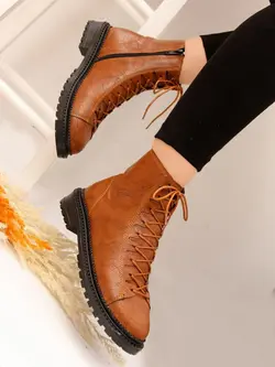کفش نیم بوت چرم مجلسی زنانهds00381
