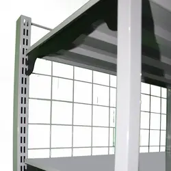 قفسه انباری