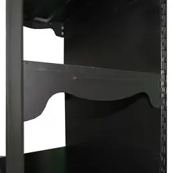 قفسه انباری