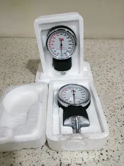 گیج فشار سنج عقربه ای - فروشگاه اینترنتی دیدموشاپ