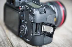 دوربین دیجیتال عکاسی کانن  Canon EOS 6D MARK II body