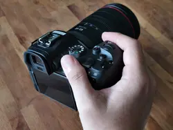 دوربین کانن EOS R6 Mirrorless Camera Body