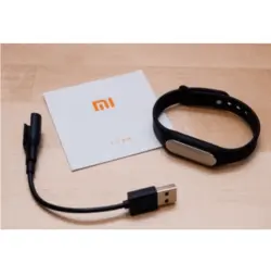 گام شمار دستبندی می بند Mi Band