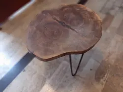 چهارپایه فلزی نوستالوژیک