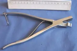 پنس علامت زن uوv