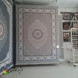 فرش 700 شانه طرح دلاریس نقره ای | فرشینه کاشان