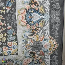 فرش 1200 شانه گلبرجسته طلاکوب کد 120 زمینه دودی | فرشینه کاشان