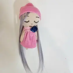 عروسک دختر مو نقره ای