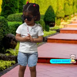 شلوارک جین بچگانه