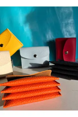 کیف پول چرم مصنوعی کلفت مدل نارنجی , جا کارتی چندتایی برند Pinkylola Design کد 1667634603