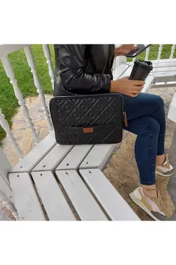 کاور لپ تاپ حرفه ای پنبه دوزی شده 140 مک بوک مشکی برند QUB ŞEKER کد 1667961904