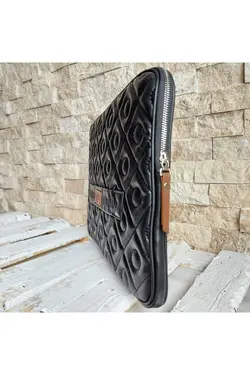 کاور لپ تاپ حرفه ای پنبه دوزی شده 140 مک بوک مشکی برند QUB ŞEKER کد 1667961904