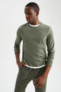 سوییشرت متناسب آستین بلند ساده یقه گرد برند Defacto کد 1645547422