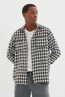 پیراهن گشاد مردانه یقه دو جیبه آستین بلند مشکی برند TRENDYOL MAN کد 1645298433