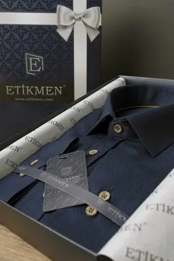 پیراهن جعبه‎دار دکمه‎دار کادو اسلیم فیت سرمه ای قهوه برند Etikmen کد 1668689891