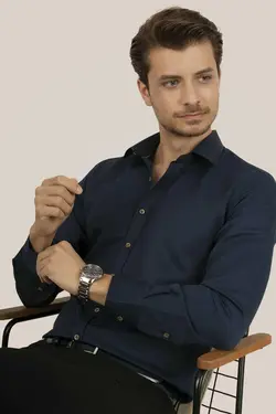 پیراهن جعبه‎دار دکمه‎دار کادو اسلیم فیت سرمه ای قهوه برند Etikmen کد 1668689891