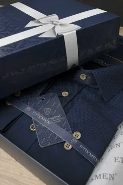 پیراهن جعبه‎دار دکمه‎دار کادو اسلیم فیت سرمه ای قهوه برند Etikmen کد 1668689891