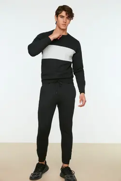 ست لباس راحتی متناسب مردانه مشکی خط‎دار برند TRENDYOL MAN کد 1644473806