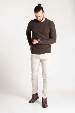 پلیور یقه گرد بافتنی طرح زیگ زاگ قهوه مردانه برند ZEKİ ÖZER کد 1668975067