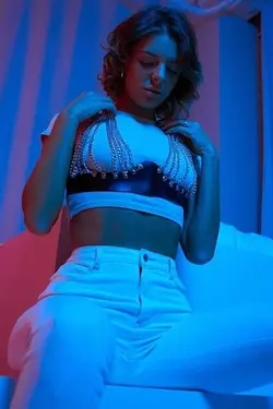 پیراهن کرست زنجیردار طرح زنجیر‎دار ویژه اکسسوری چرم کمربند، با کیفش برند Angels Passion کد 1669116014