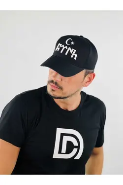 کلاه ماه ستاره طرحدار برند Orçun Özkarlıklı کد 1669742232