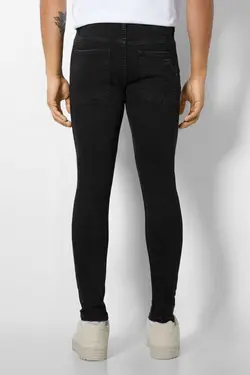 جین اندامی برند Bershka کد 1672986455