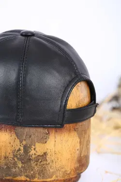 کلاه فصل جدید زمستانی چرم واقعی 100% اصل مشکی برند BY SCK کد 1673245672