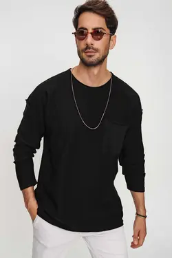 پلیور بافتنی جیب دار آستین بلند دوخته شده یقه گرد قهرمان مشکی مردانه برند CHUBA کد 1674399735