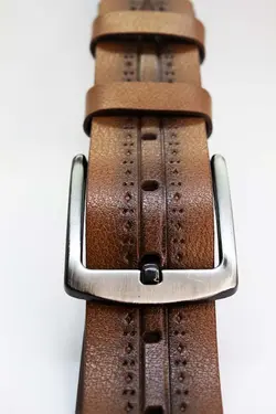 کمربند طرحدار کمر شلوار مردانه جین چرم اصل شتری 4.3cm برند GAYIŞ کد 1642607169