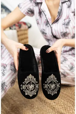 دمپایی روفرشی مسافرتی جهیزیه تولد راحت زمستانی نرم چینی قلاب دوزی شده پوشیده زنانه مشکی برند Modafırsat کد 1640908567