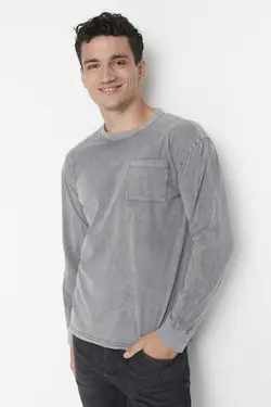 تیشرت جیب دار متناسب آستین بلند یقه گرد خاکستری آنتراسیت مردانه برند TRENDYOL MAN کد 1676312492