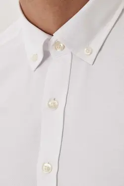 پیراهن دکمه‎دار برش اسلیم فیت یقه طرحدار سفید قالب تنگ راحت مردانه برند Altınyıldız Classics کد 1676961861