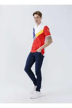 تیشرت یقه سه دکمه قرمز مردانه برند U.S. Polo Assn. کد 1678197432