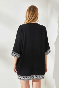 کیمونو خفاشی بافتنی طرح‎دار نوار مشکی زنانه برند Olalook کد 1679124975