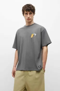 تیشرت آستین کوتاه کار شده برند Pull &amp; Bear کد 1683125185