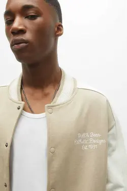 کت کالج بامبر مردانه برند Pull &amp; Bear کد 1683382419