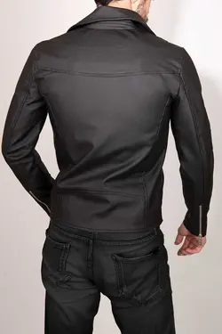 کت چرم برش مردانه قالب تنگ برند gm giyimarket کد 1683470755
