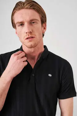 پیراهن یقه جاکاردار نوک تیشرت پایه‎دار مشکی مردانه برند Tena کد 1683887283