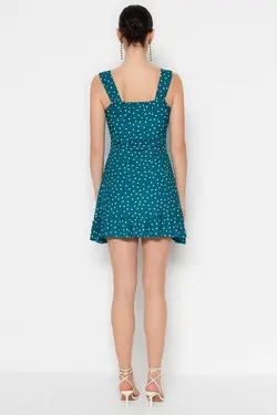 پیراهن بافتنی کوچک یقه والان‎دار مربع چاپی خال خالی نفتی a-line برند TRENDYOLMİLLA کد 1685422651