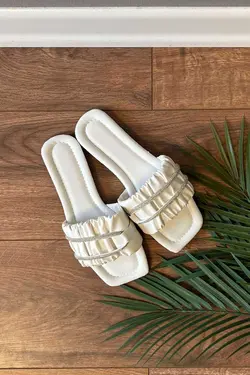 دمپایی کمربند‎دار چیندار سنگی سفید برند FUGA MODA کد 1685540856