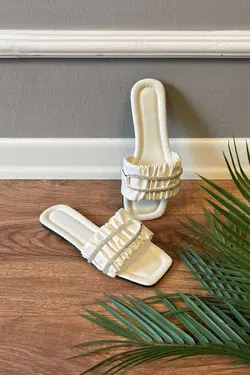 دمپایی کمربند‎دار چیندار سنگی سفید برند FUGA MODA کد 1685540856