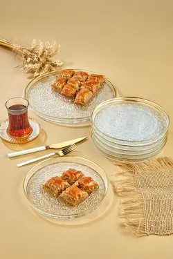 بشقاب سرویس ست صبحانه طلاکاری شده شیرینی کیک شیشه ای 7تکه طلایی برند chiesa کد 1686495888