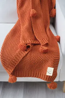 مبل پتو بافتنی برنجی هدیه نارنجی روز ولنتاین برند Miespiga کد 1687079463