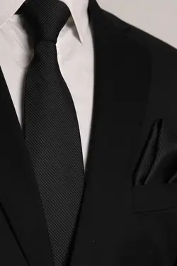 سوزن کراوات ست جعبه‎دار کادو دستمال طلایی &amp; مشکی برند Esgue کد 1688223663