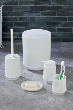 ست سرویس بهداشتی راه‎راه سفید .گرد. برند vipgross کد 1688316598