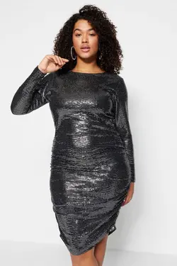 پیراهن بافتنی پشت دکولته پولک دوز مشکی برند Trendyol Curve کد 1688828735