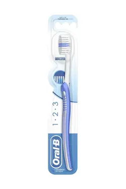 مسواک نرم برند Oral-B کد 1688801443